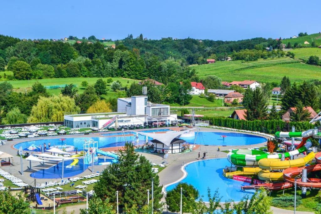 Apartmani Katruza Sveti Martin Na Muri Extérieur photo